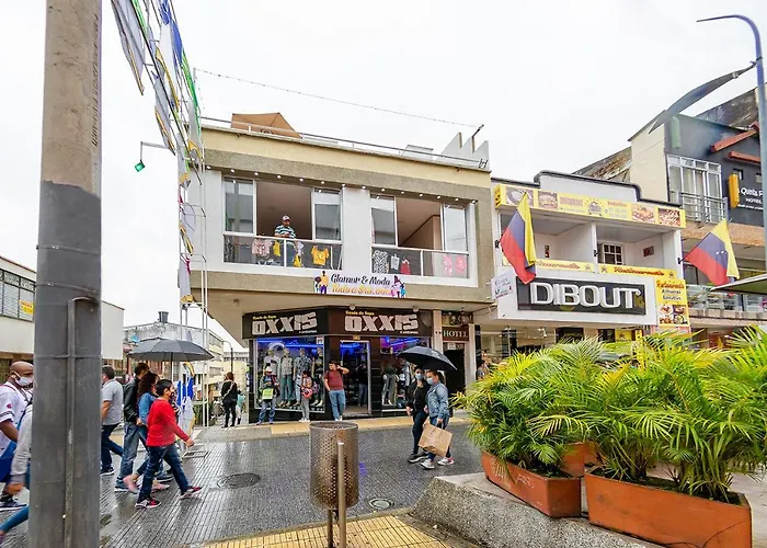 Ayenda De La Calle Real